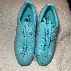 Adidas TEAL SHELL TOE Sneakers Minimalist Design